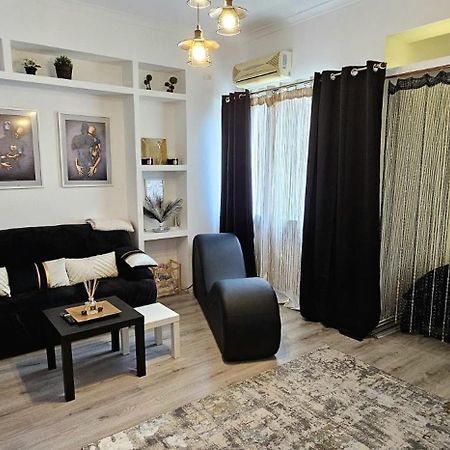 Tantra Studio 1 Conta Universitate Бухарест Екстер'єр фото